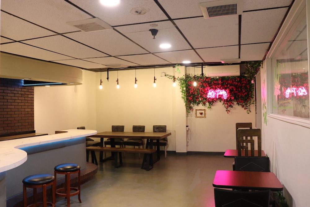 Hometel Suites ลอสแอนเจลิส ภายนอก รูปภาพ